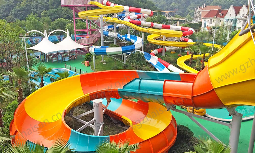 浙江杭州浪浪浪水公园大喇叭、螺旋滑道