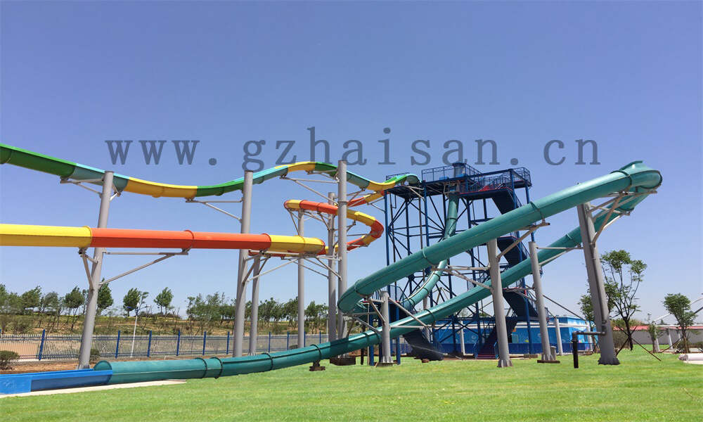 什么是大型水上游乐设备