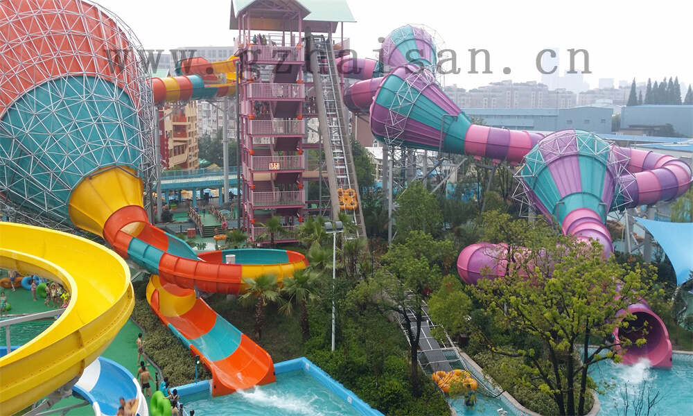 水上乐园的水上滑梯扶手设备有哪些要求？