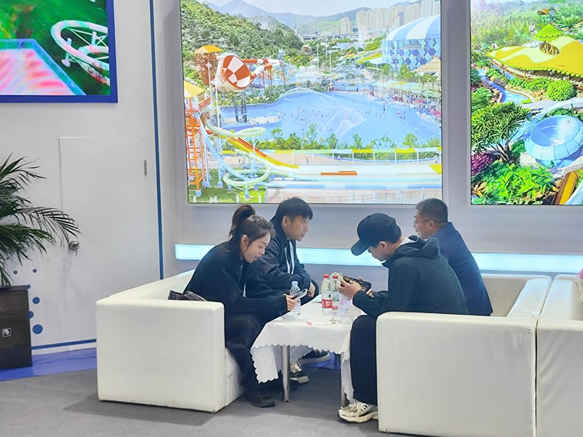 相聚郑州，引爆热潮——jinnianhui今年会游乐亮相2025中国（郑州）旅游休闲娱乐产业博览会，实力领航水上游乐新纪元！